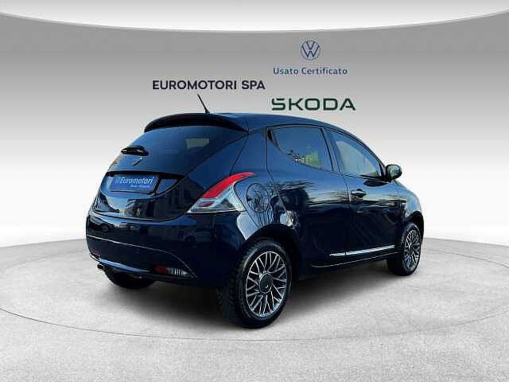 Lancia Ypsilon usata a Grosseto (4)