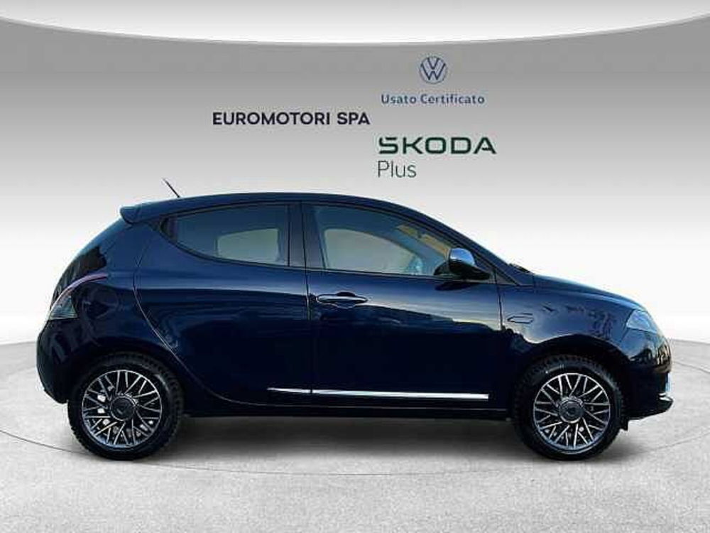 Lancia Ypsilon usata a Grosseto (5)