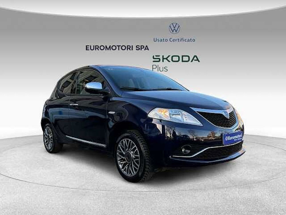 Lancia Ypsilon usata a Grosseto (6)