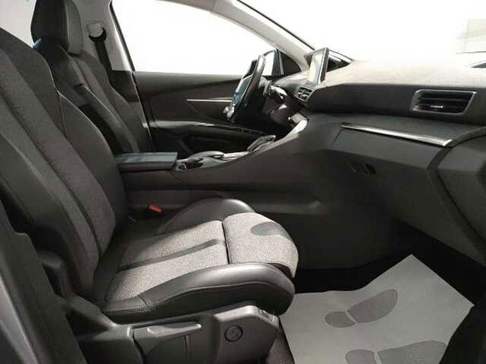 Peugeot 3008 usata a Teramo (15)