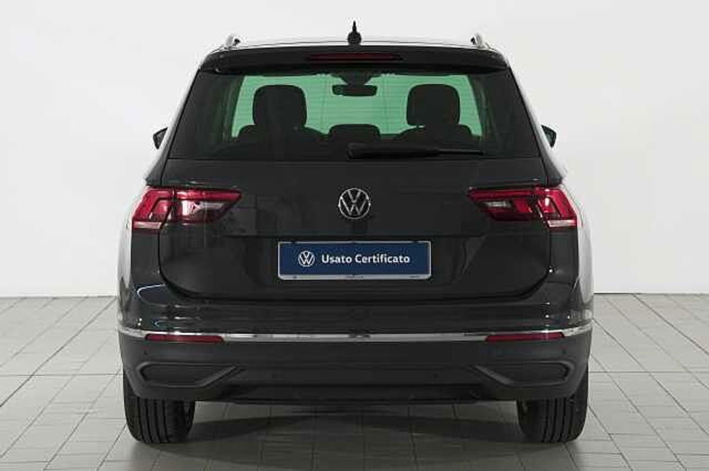 Volkswagen Tiguan usata a Como (2)