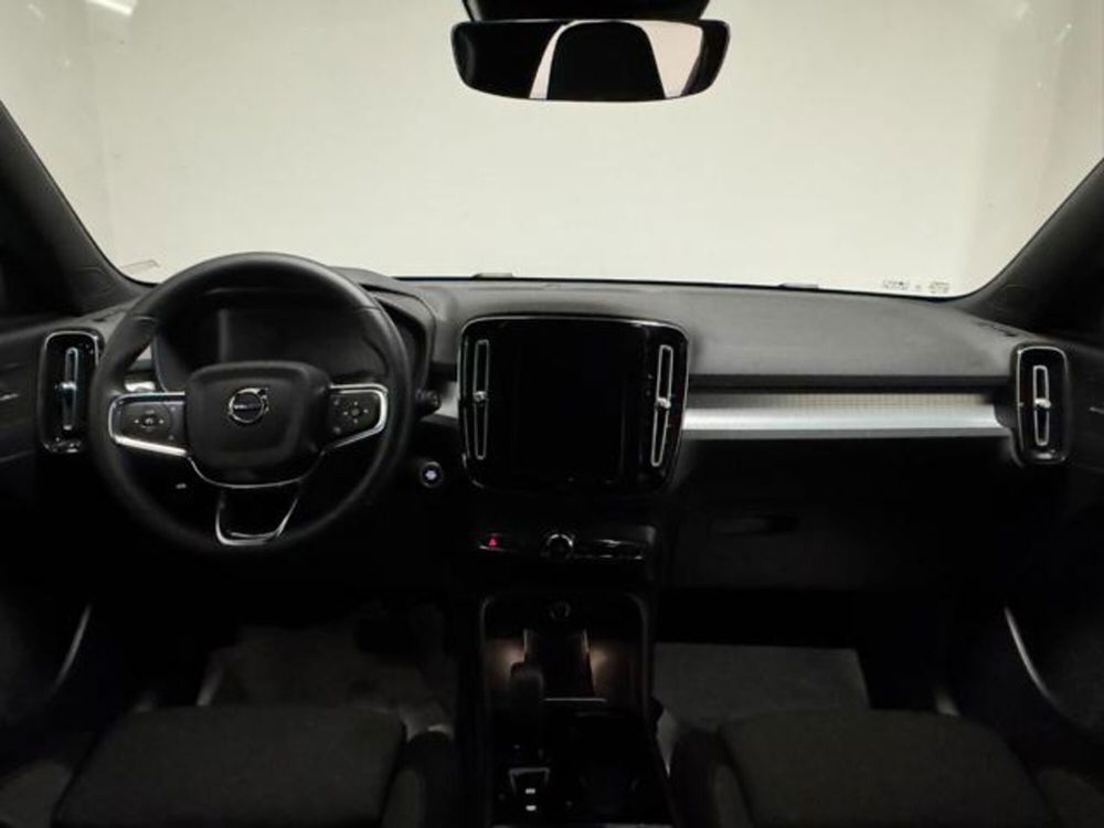 Volvo XC40 usata a Como (7)