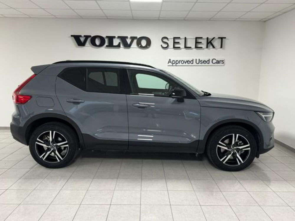 Volvo XC40 usata a Como (8)