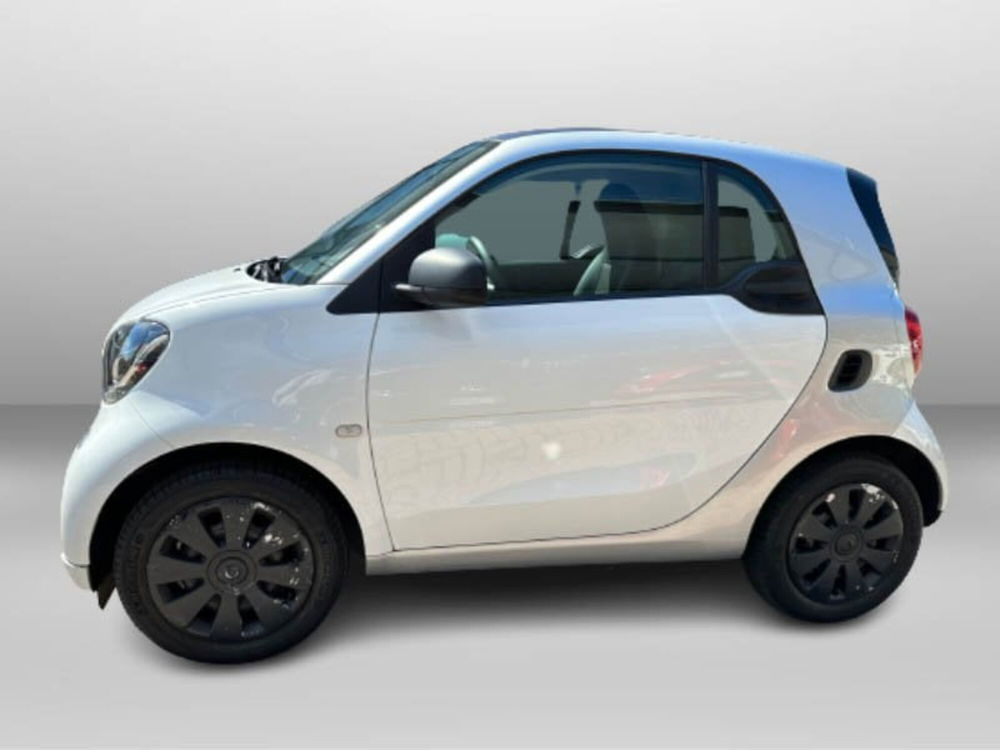 smart Fortwo usata a Lecco (4)