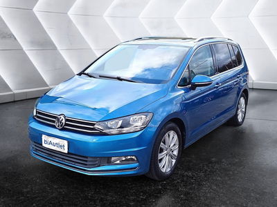 Volkswagen Touran 2.0 tdi Executive dsg del 2016 usata