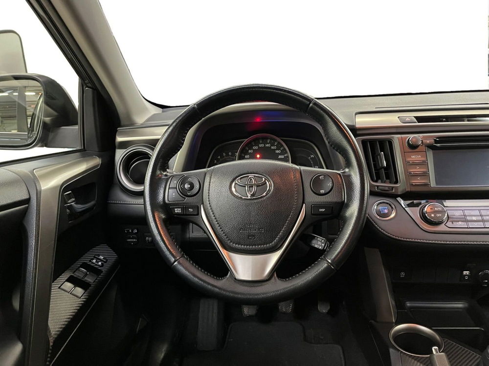 Toyota Rav4 usata a Modena (12)