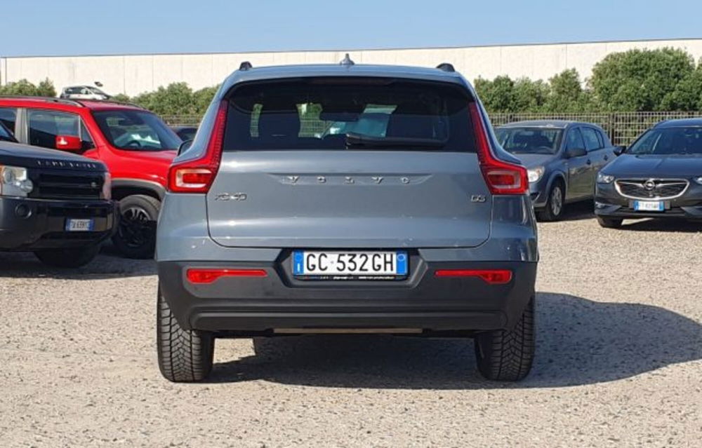 Volvo XC40 usata a Oristano (4)