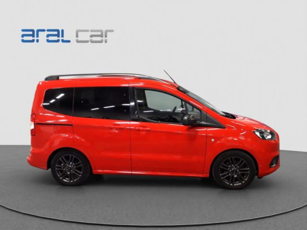 Ford Tourneo Courier usata a Torino (7)