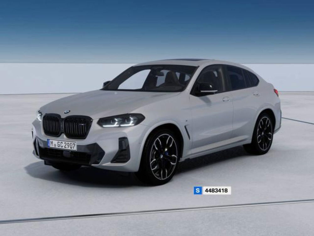 BMW X4 nuova a Modena