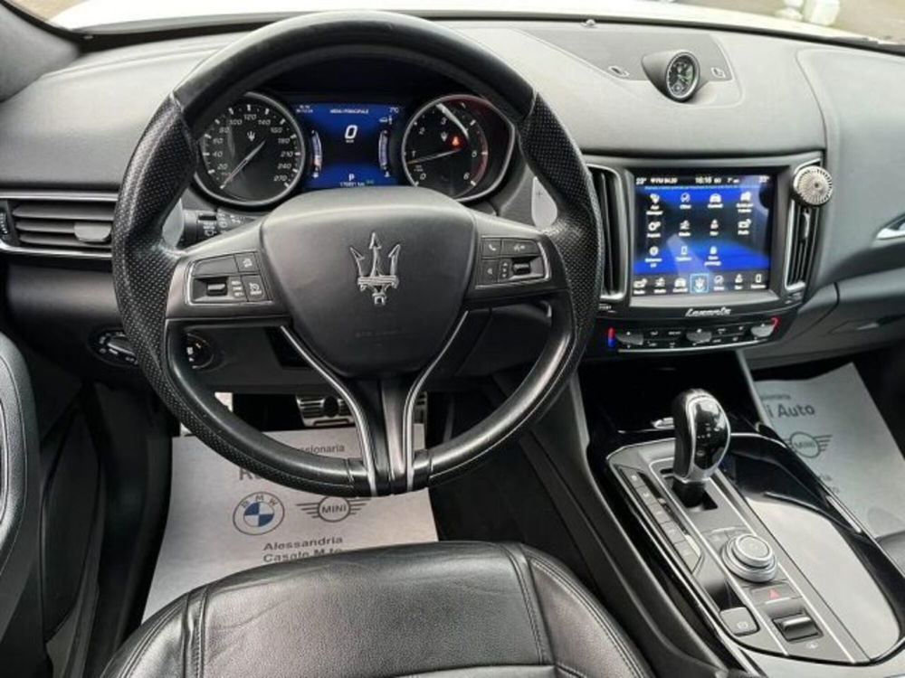 Maserati Levante usata a Alessandria (11)