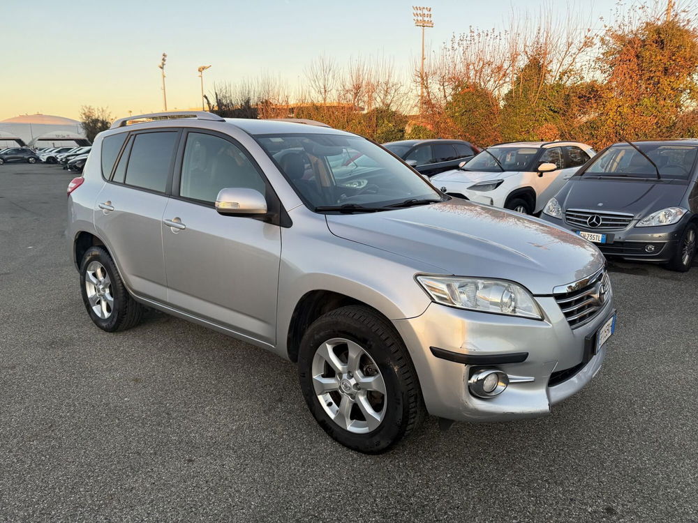 Toyota Rav4 usata a Piacenza (2)