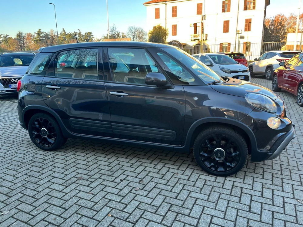 Fiat 500L usata a Milano (5)