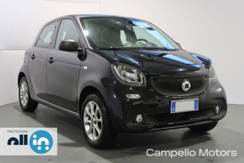 smart forfour forfour 70 1.0 Youngster  del 2017 usata a Venezia