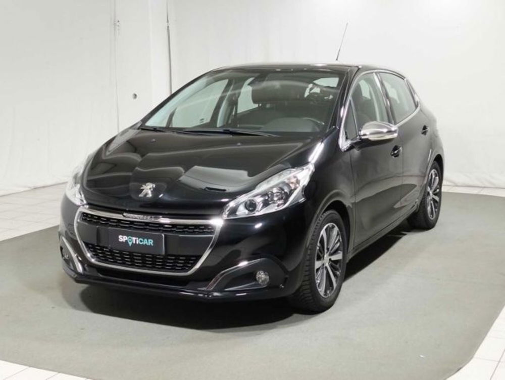 Peugeot 208 usata a Sondrio