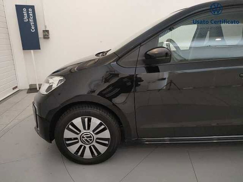 Volkswagen e-up! usata a Varese (7)