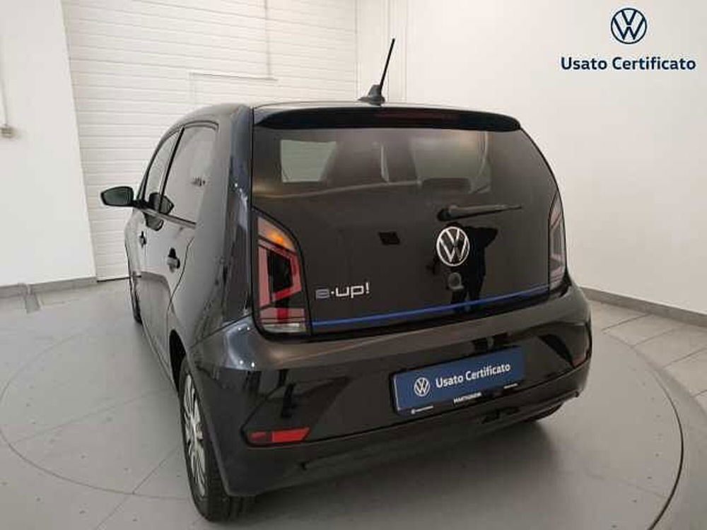 Volkswagen e-up! usata a Varese (8)