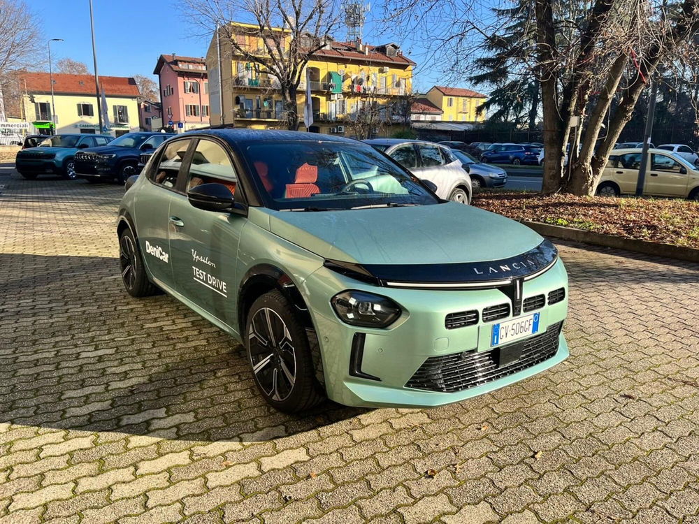 Lancia Ypsilon usata a Milano (3)