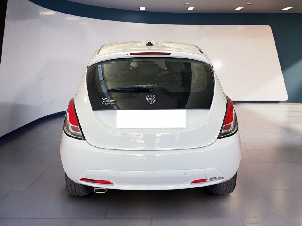 Lancia Ypsilon usata a Torino (4)