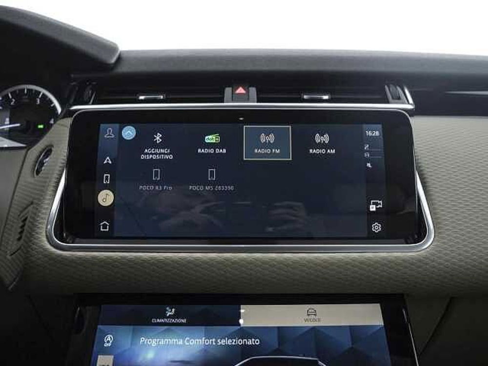 Land Rover Range Rover Velar usata a Perugia (18)