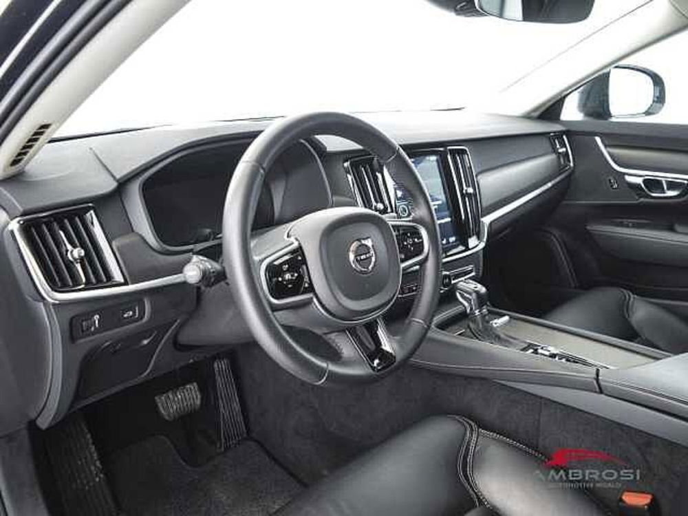 Volvo V90 Cross Country usata a Viterbo (8)