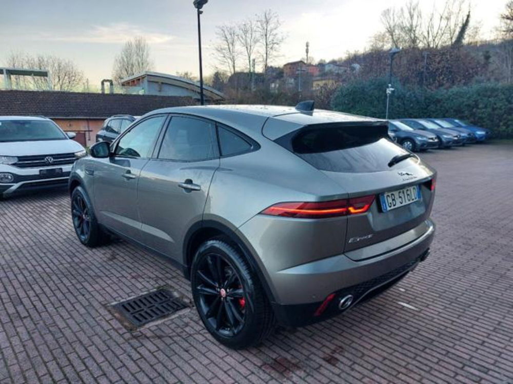 Jaguar E-Pace usata a Milano (10)