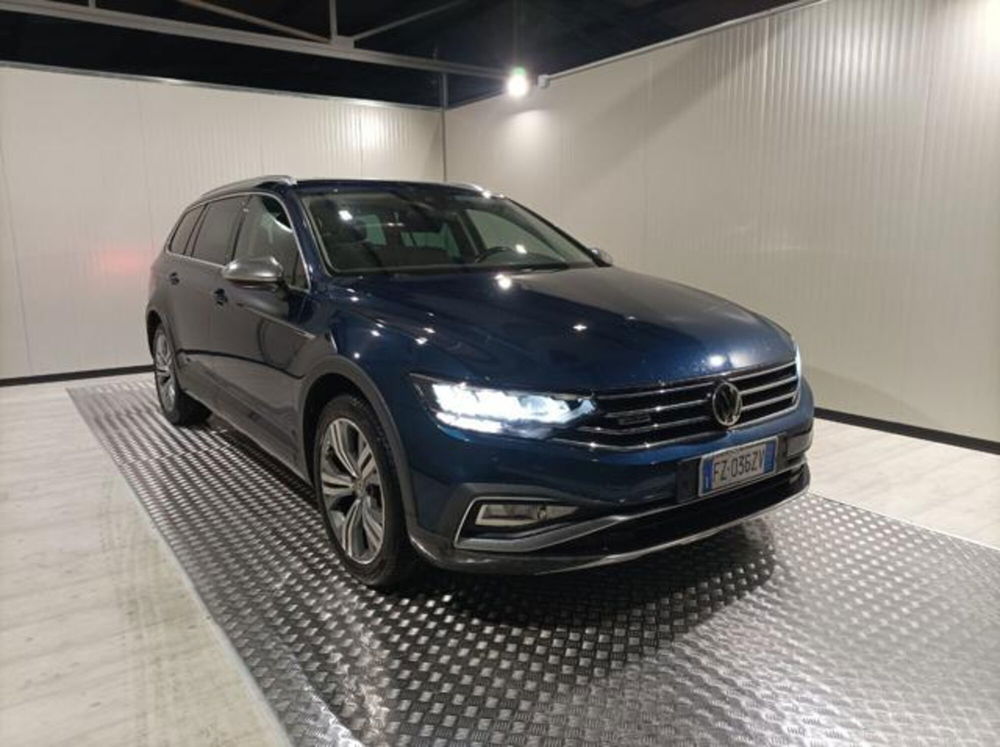 Volkswagen Passat Variant usata a Milano