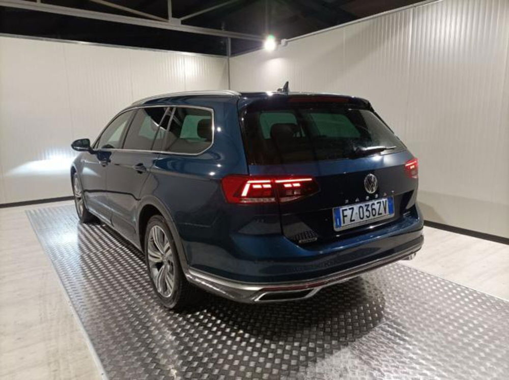 Volkswagen Passat Variant usata a Milano (3)