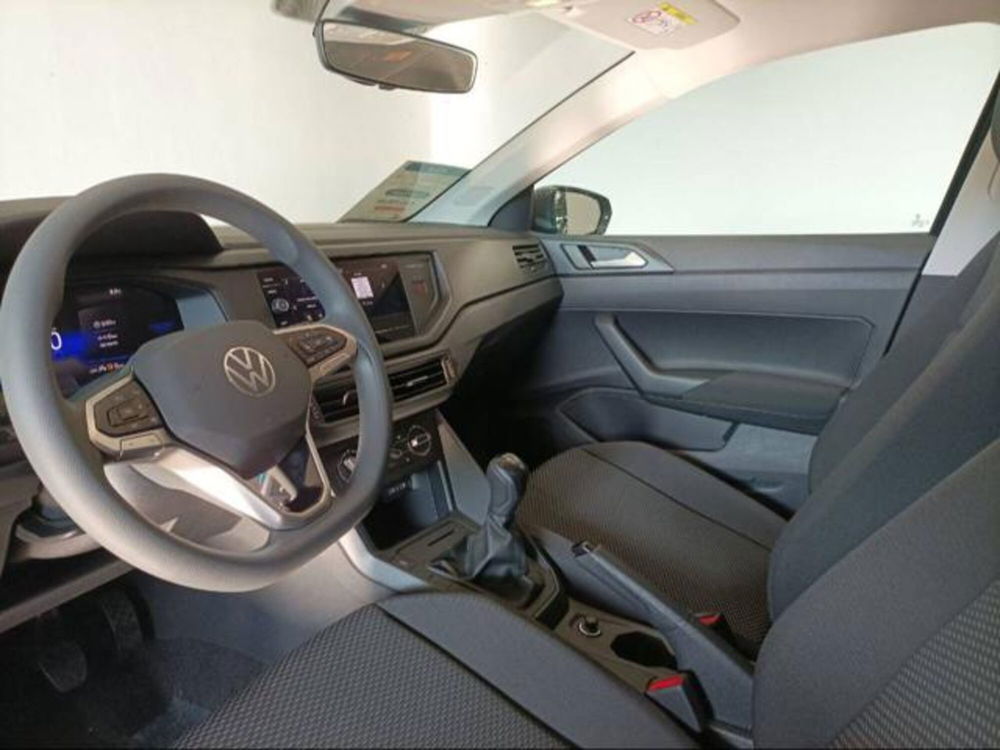 Volkswagen Polo nuova a Milano (14)