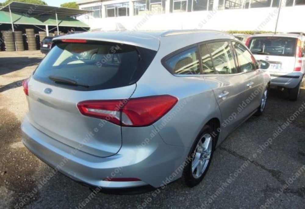 Ford Focus Station Wagon usata a Lecce (2)