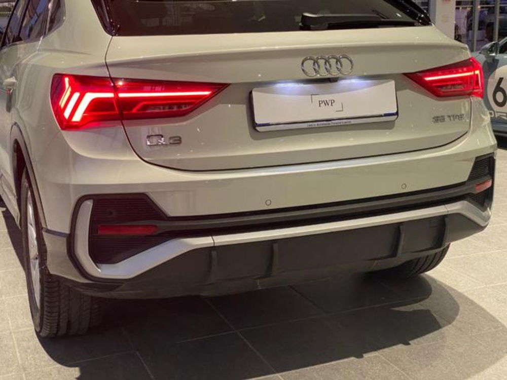 Audi Q3 Sportback usata a Livorno (13)