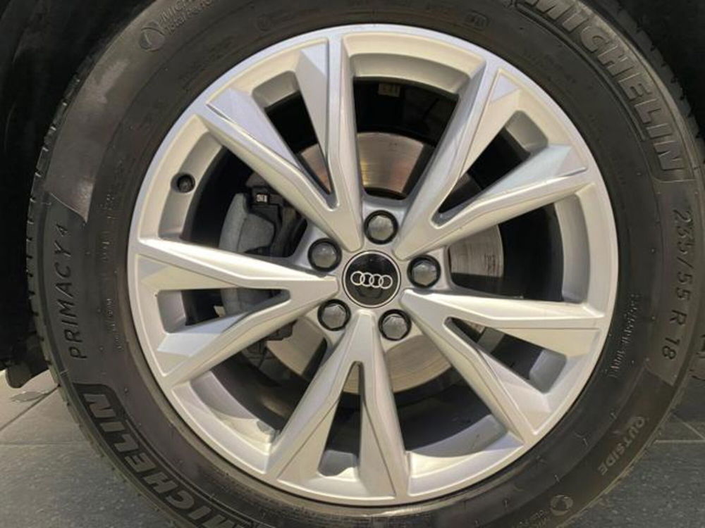 Audi Q3 Sportback usata a Livorno (8)