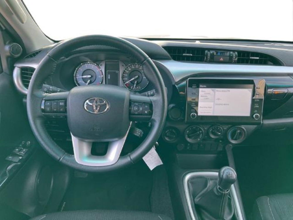 Toyota Hilux usata a Vercelli (10)