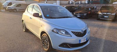 Lancia Ypsilon 1.0 FireFly 5 porte S&amp;S Hybrid Gold Plus del 2024 usata a Tradate