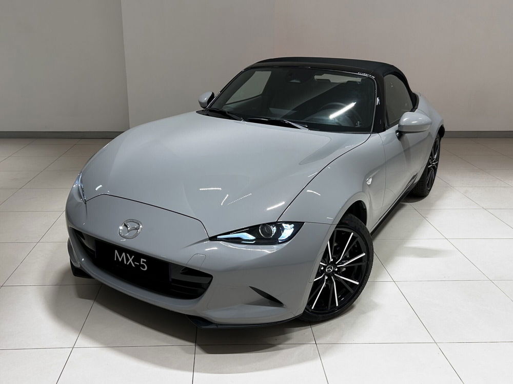 Mazda MX-5 nuova a Napoli (3)