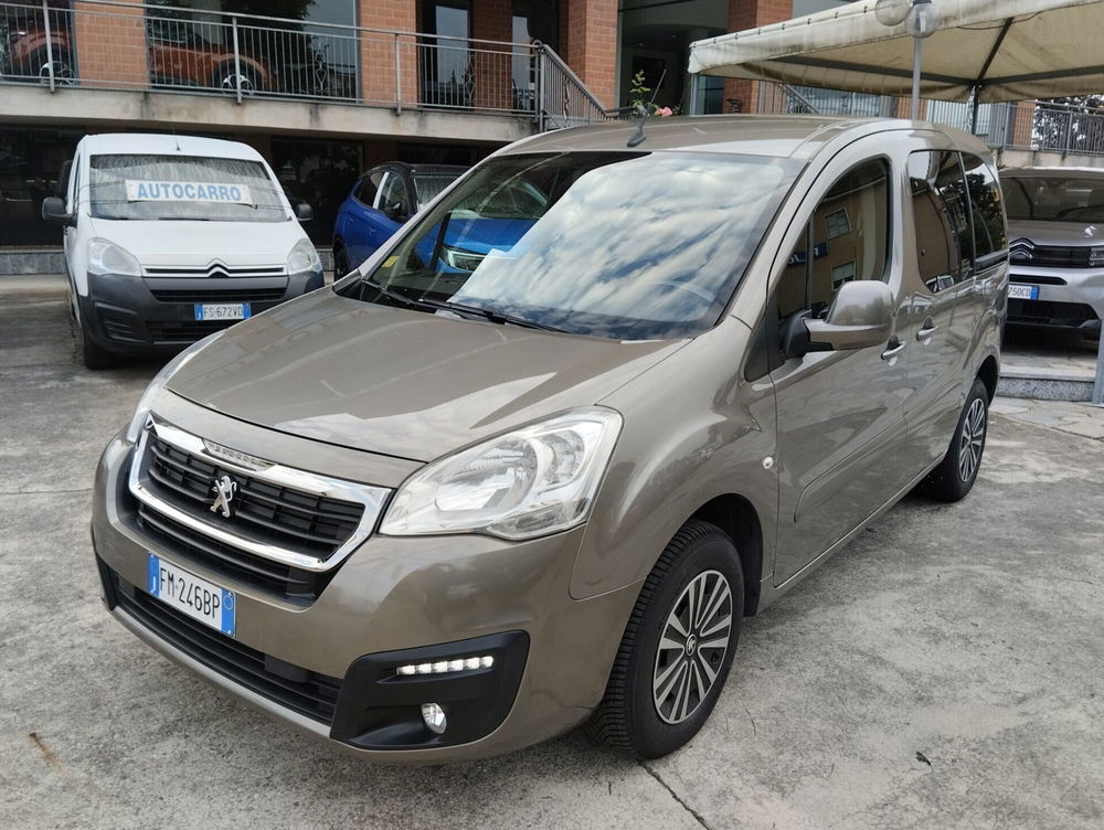 Peugeot Partner usata a Asti