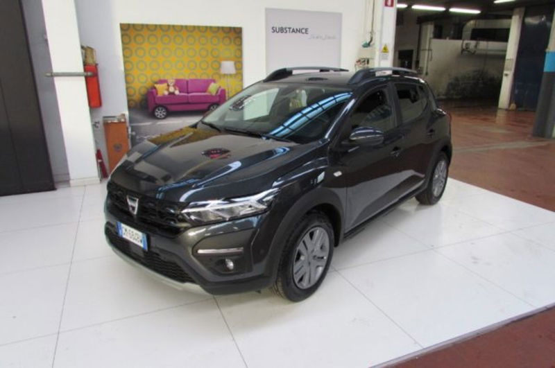 Dacia Sandero Stepway 1.0 TCe 90 CV Comfort del 2023 usata a Rho