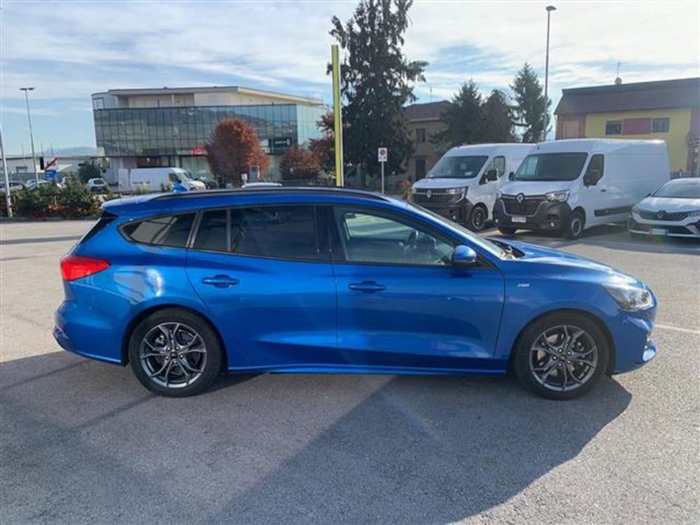 Ford Focus Station Wagon usata a Asti (5)