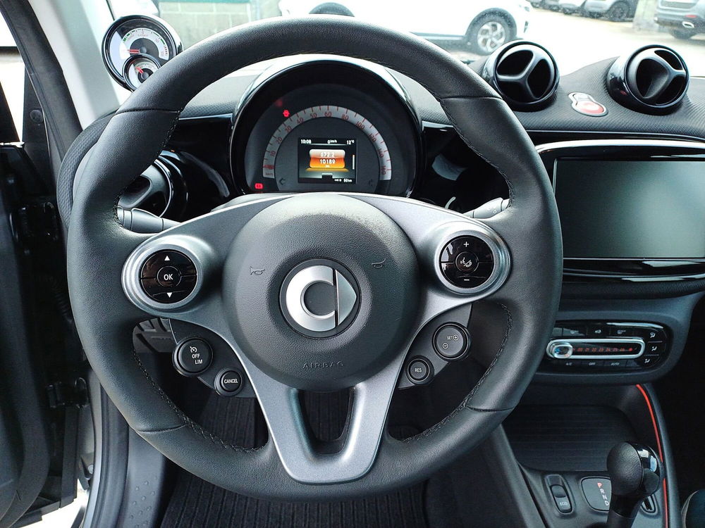 smart Fortwo usata a Genova (15)