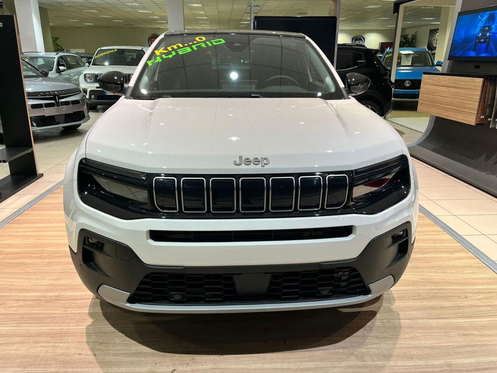 Jeep Avenger nuova a Milano (2)