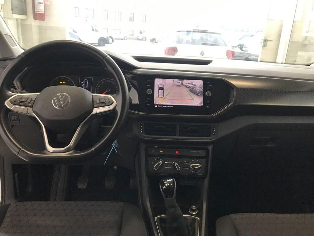 Volkswagen T-Cross usata a Milano (14)