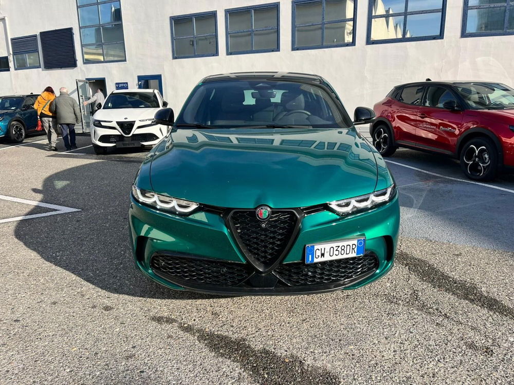 Alfa Romeo Tonale nuova a Milano (2)