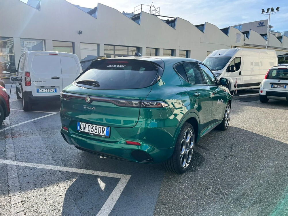 Alfa Romeo Tonale nuova a Milano (7)