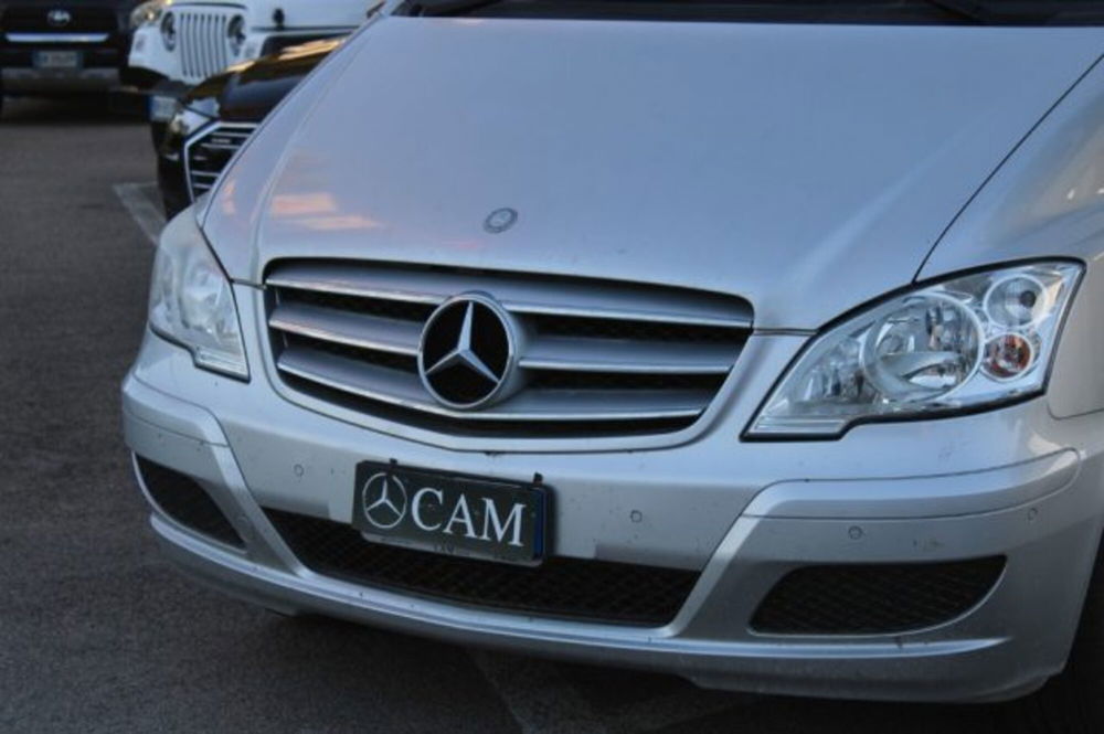 Mercedes-Benz Viano usata a Lecce (4)