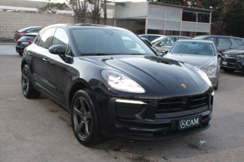 Porsche Macan 2.0 265cv pdk del 2021 usata a Lecce