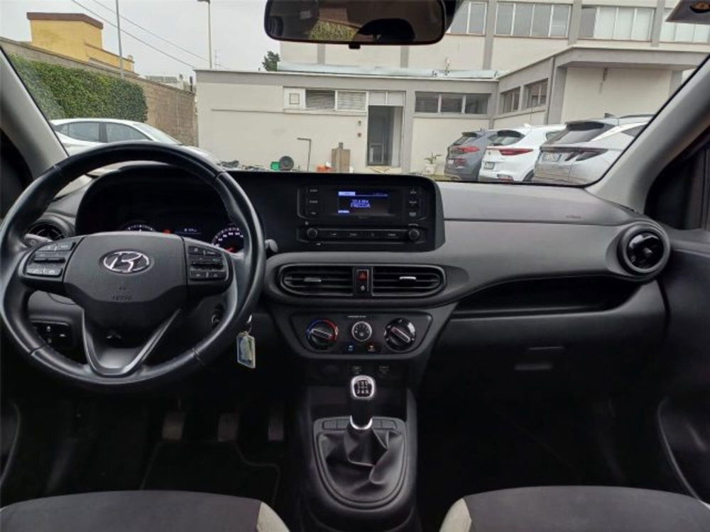 Hyundai i10 usata a Bari (11)