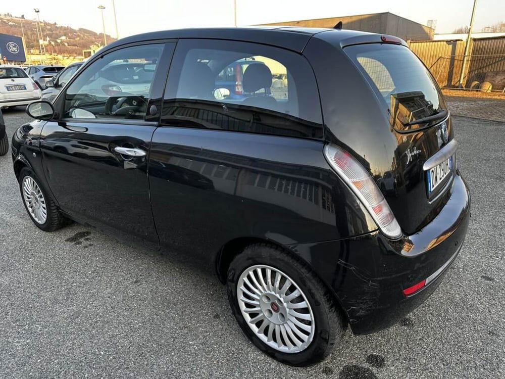 Lancia Ypsilon usata a Torino (4)