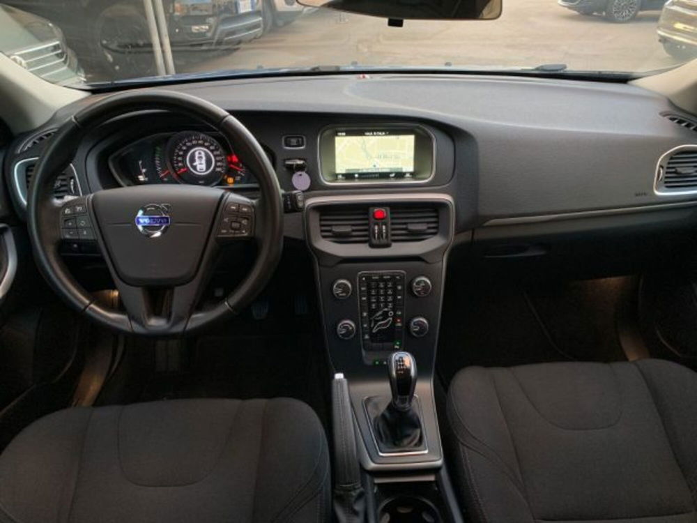 Volvo V40 usata a Trapani (13)