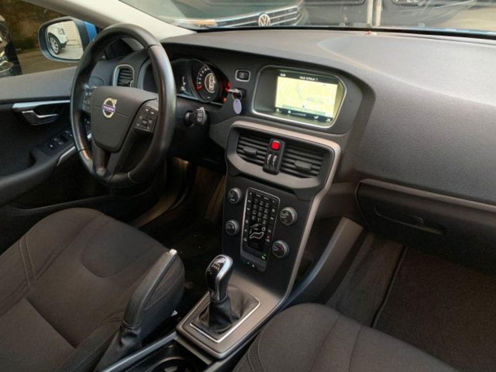 Volvo V40 usata a Trapani (8)