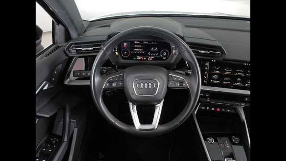 Audi A3 Sportback usata a Palermo (13)