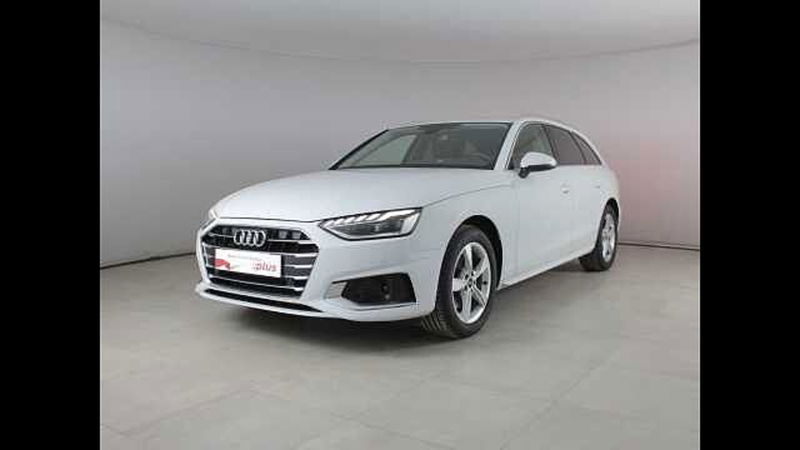 Audi A4 Avant 35 2.0 tdi mhev Business Advanced 163cv s-tronic del 2023 usata a Palermo